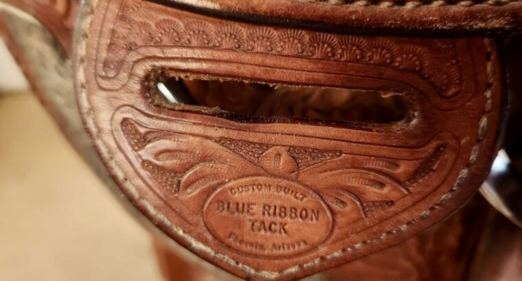 15.5″ Blue Ribbon Show Saddle