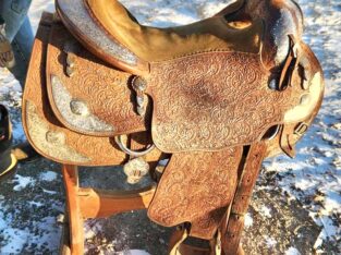 15.5″ Blue Ribbon Show Saddle