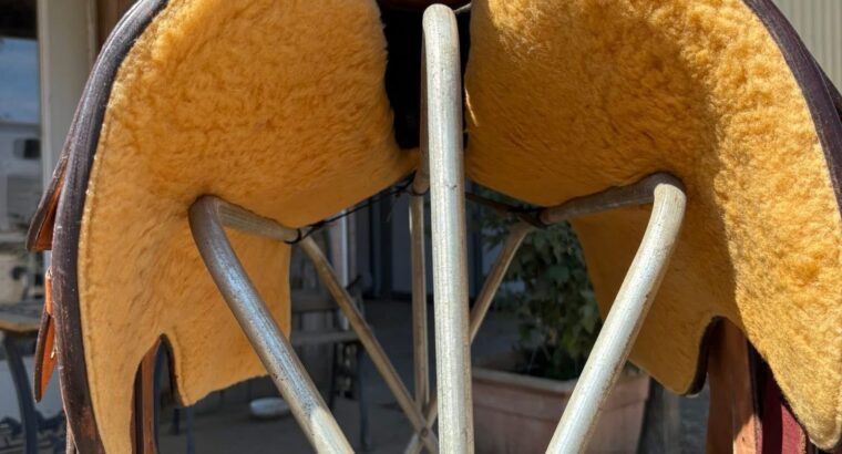 16″ Harris Western Saddle