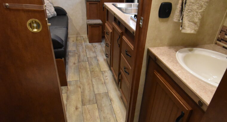 2018 BISON TRAILBOSS