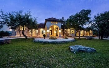 LUXURY EQUESTRIAN ESTATE