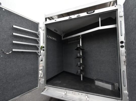 Merhow Bunk Bed Trailer W/ Full Rear Tack