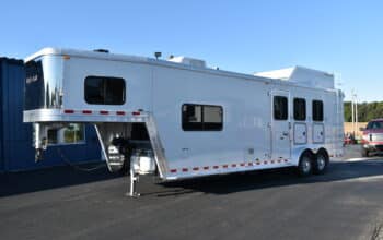 2006 Kiefer Manufacturing GENESIS X3 Horse Trailer